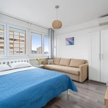 Sunshine Apartment *