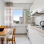 Sunshine Apartment *